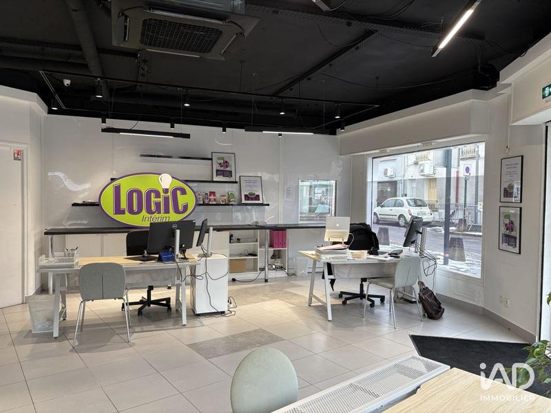 Local commercial - 67 m²