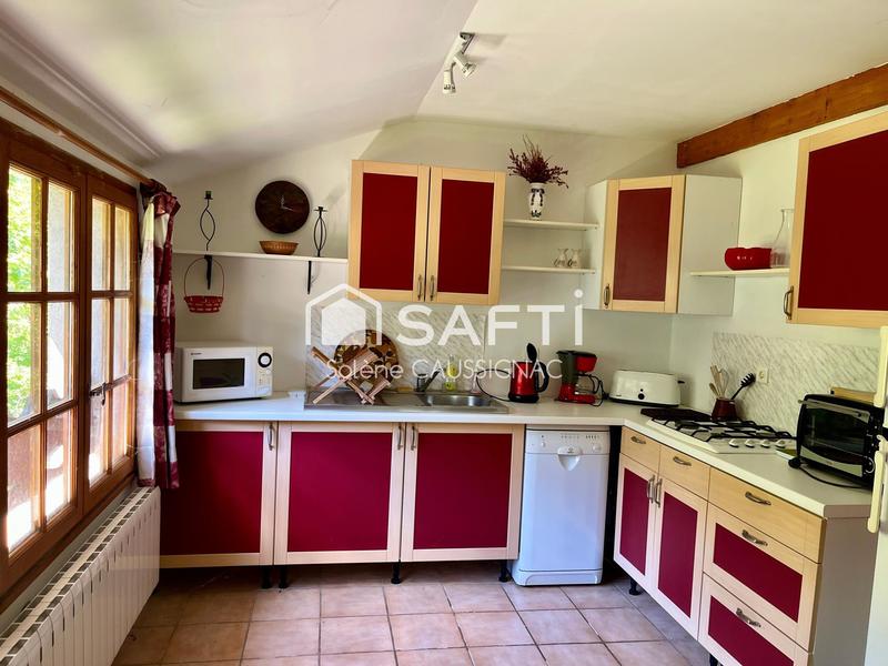 Maison - 242 m² - 9 pièces