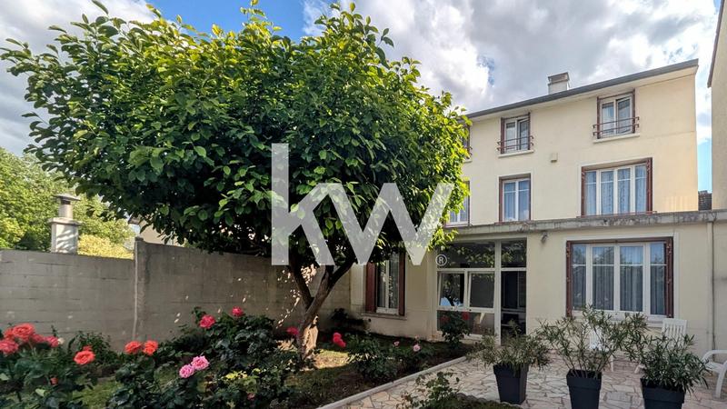 Maison - 122 m² - 6 pièces