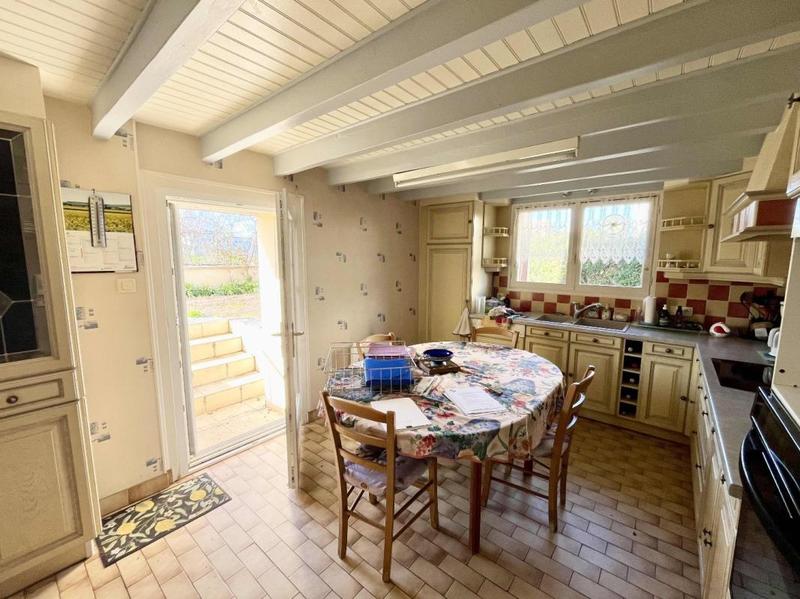 Maison - 137 m² - 6 pièces