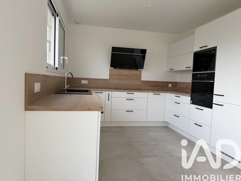 Maison - 149 m² - 6 pièces