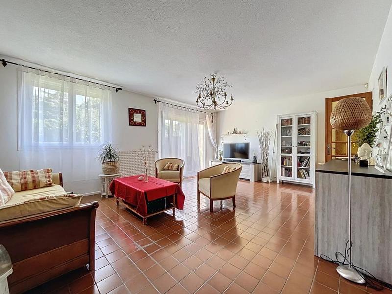 Maison - 103 m² - 5 pièces