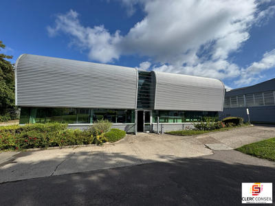 Local d'activités - 1 700 m²