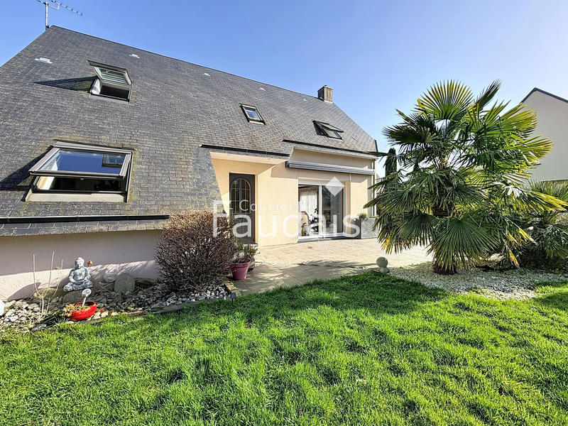 Maison - 135 m² - 7 pièces