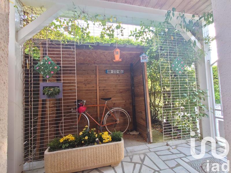 Maison - 122 m² - 6 pièces