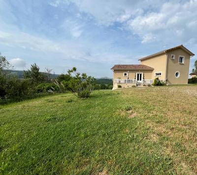 Maison d'architecte - 225 m² - 8 pièces