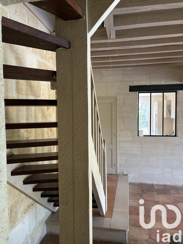 Maison - 220 m² - 7 pièces