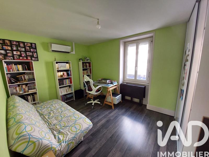 Appartement - 105 m² - 5 pièces