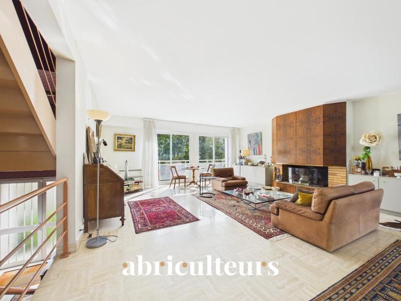 Maison ancienne - 240 m² - 8 pièces