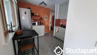 Chambre - 13 m² - 1 pièce