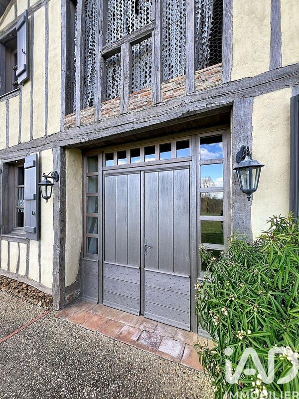 Maison de campagne - 288 m² - 7 pièces