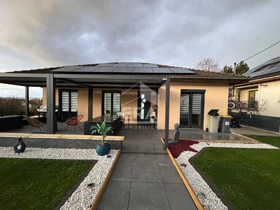 Maison - 85 m² - 5 pièces