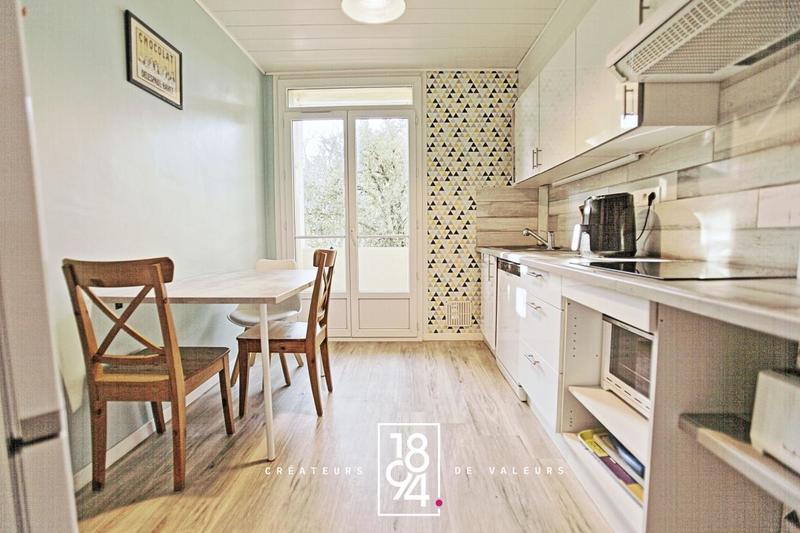 Appartement - 64 m² - 3 pièces