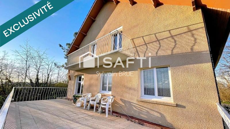 Maison - 157 m² - 8 pièces