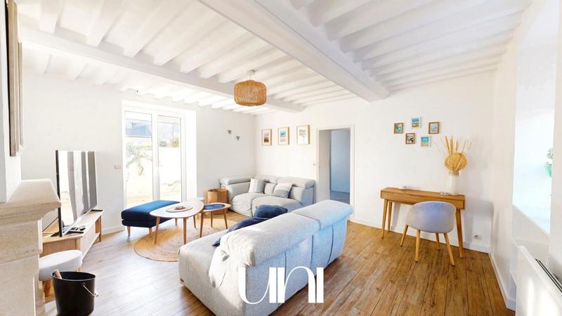 Maison - 158 m² - 7 pièces