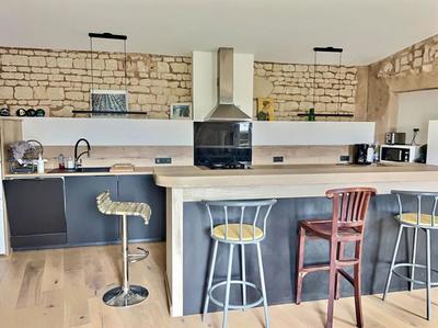 Maison - 150 m² - 6 pièces