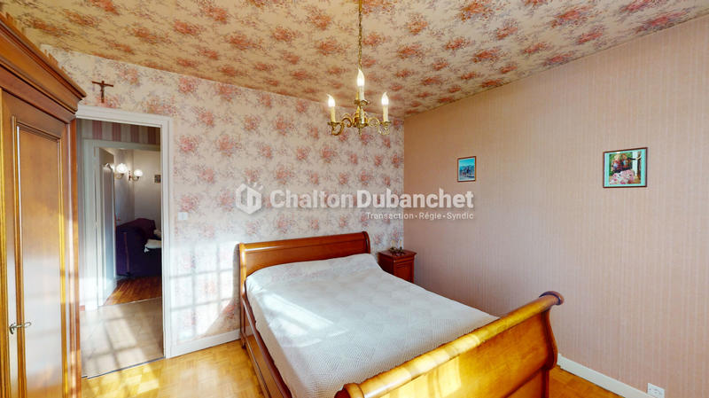 Maison - 138 m² - 5 pièces