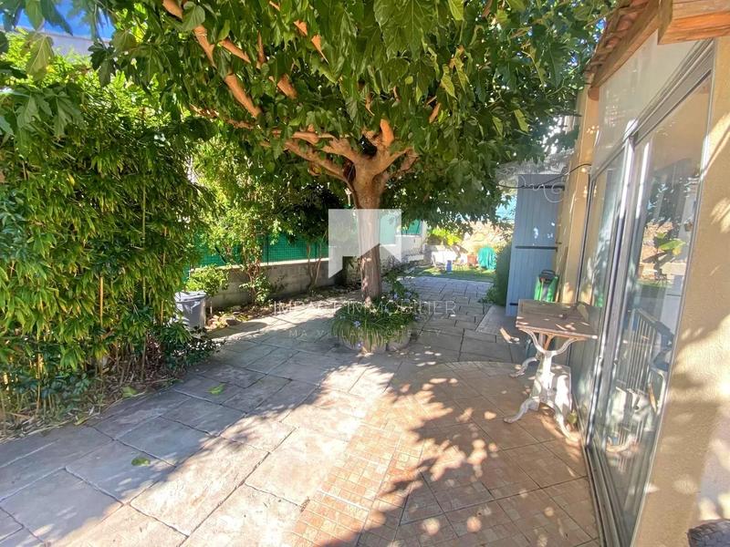 Maison - 84 m² - 4 pièces