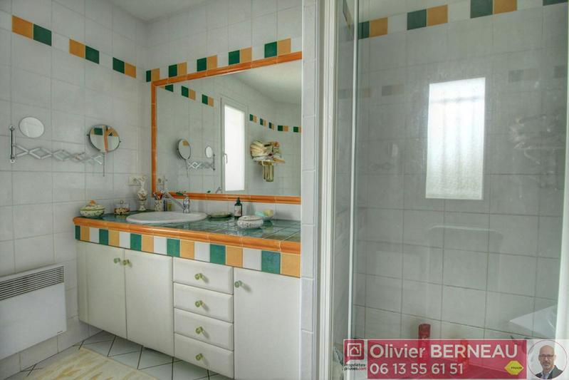 Villa - 163 m² - 6 pièces