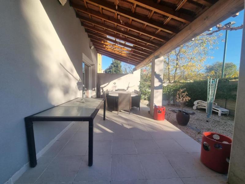 Maison - 94 m² - 5 pièces