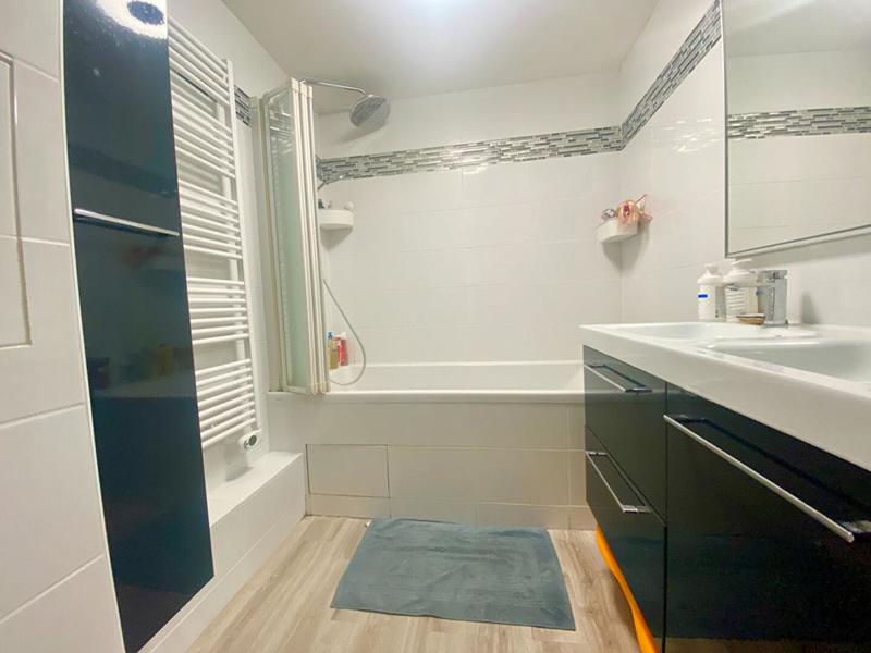 Appartement - 79 m² - 4 pièces