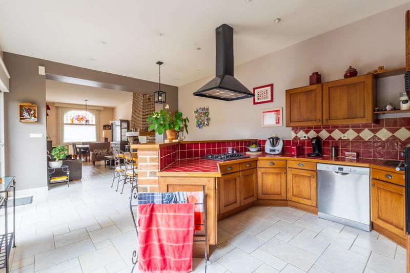 Maison ancienne - 200 m² - 7 pièces