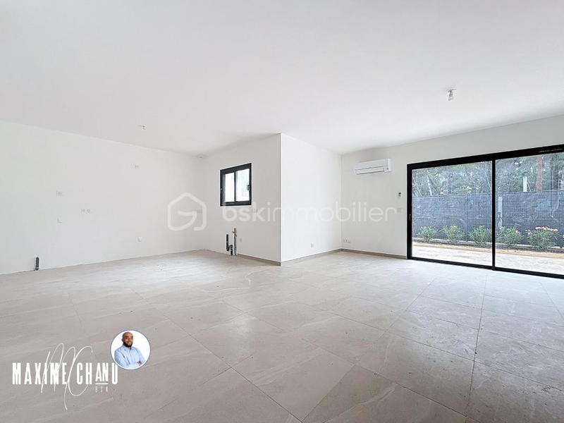 Maison - 102 m² - 4 pièces