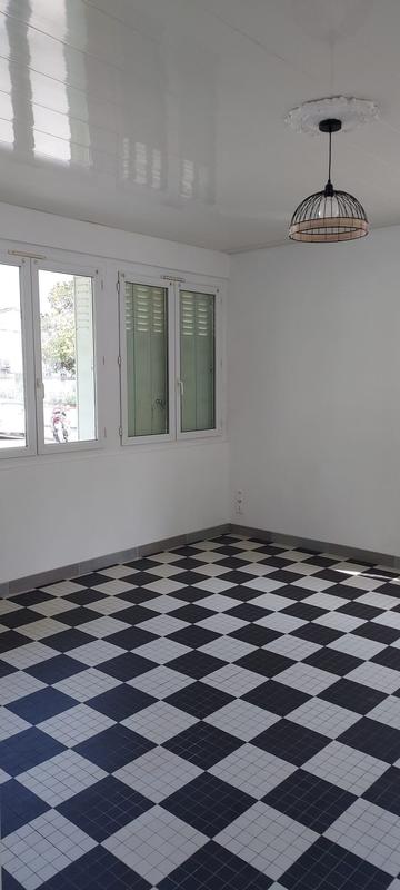 Appartement - 70 m² - 4 pièces