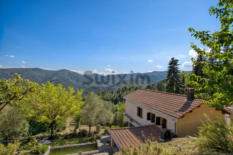 Mas - 172 m² - 9 pièces