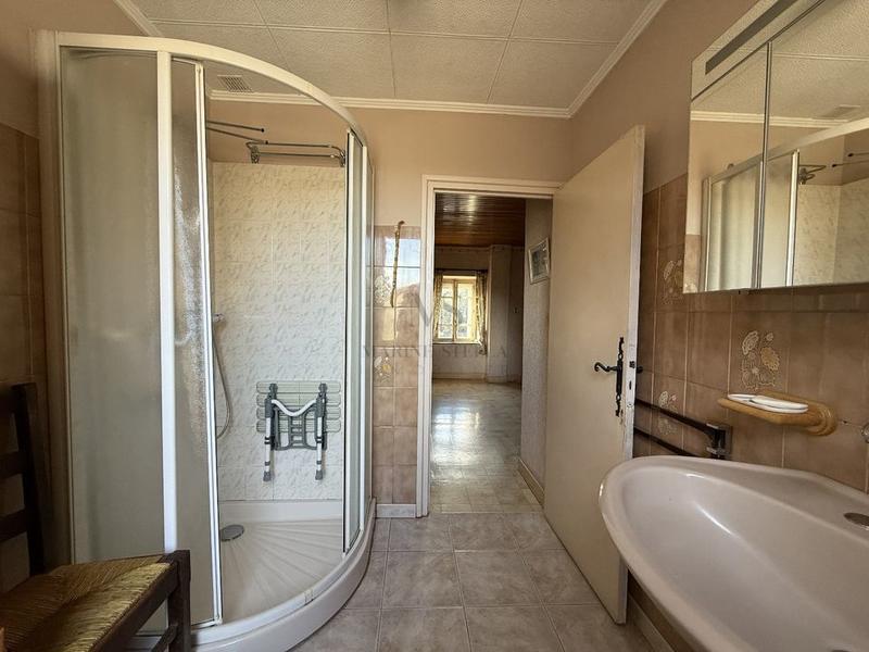 Maison en pierre - 166 m² - 7 pièces