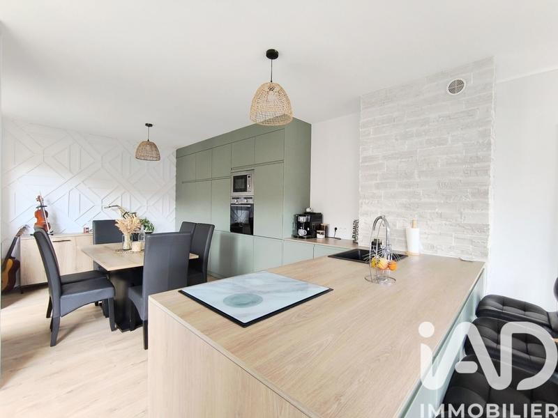 Appartement - 83 m² - 4 pièces