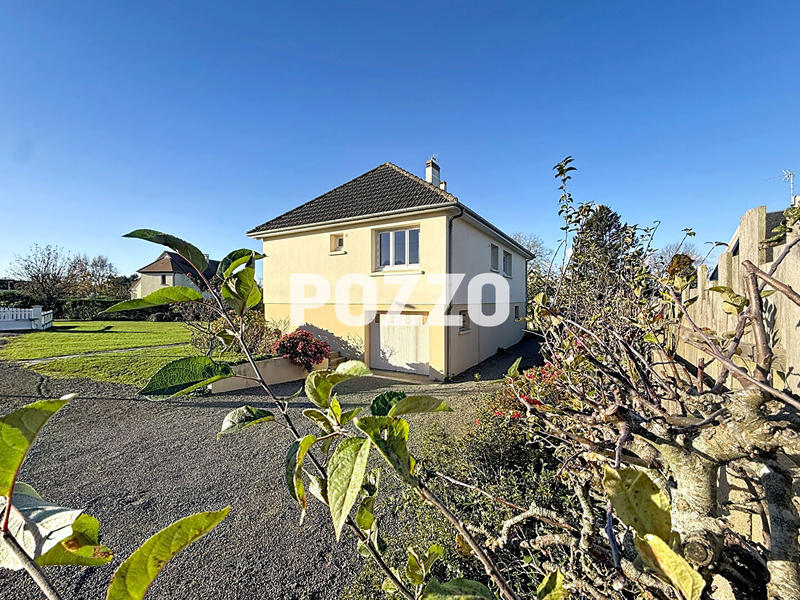 Maison - 90 m² - 6 pièces