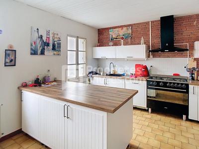 Maison - 125 m² - 5 pièces