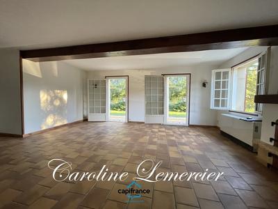 Maison - 88 m² - 5 pièces