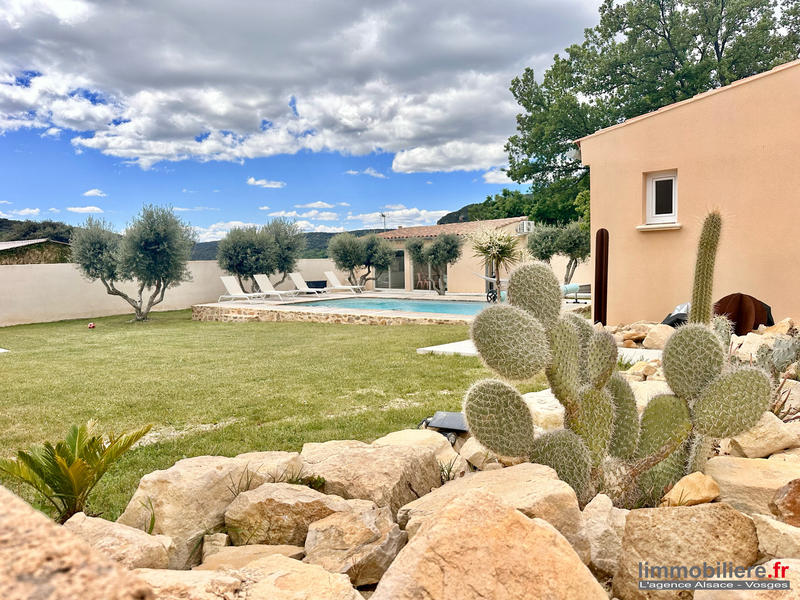 Villa - 200 m² - 7 pièces