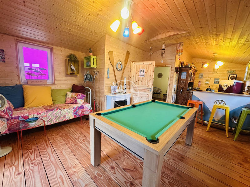 Maison - 226 m² - 6 pièces