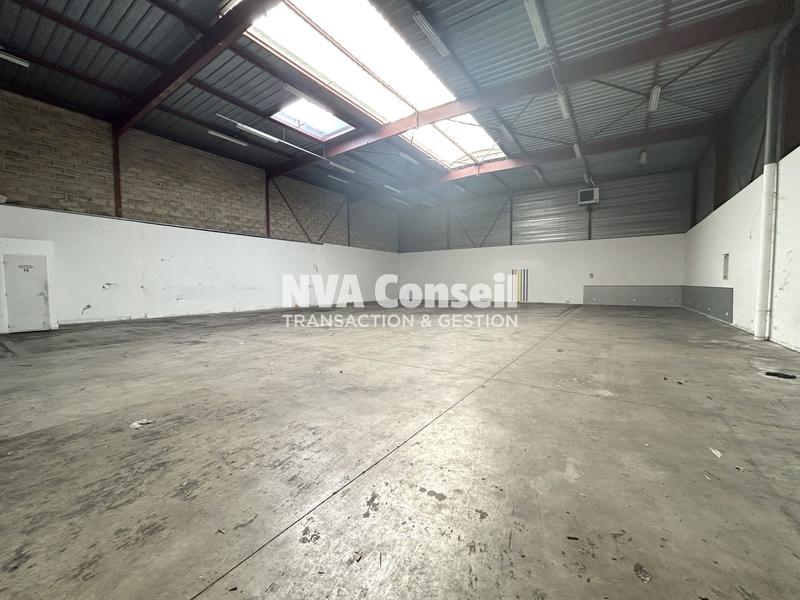 Entrepôt - 544 m²