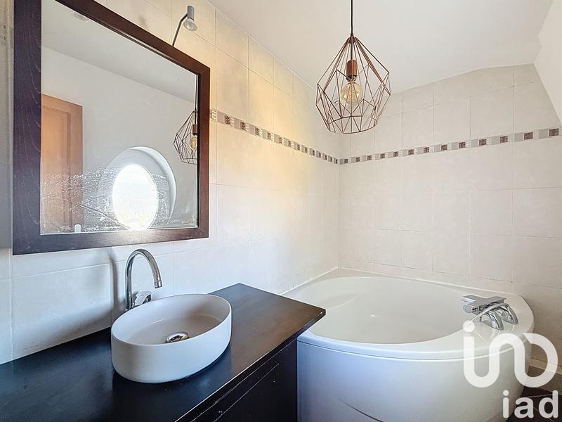 Maison - 155 m² - 7 pièces