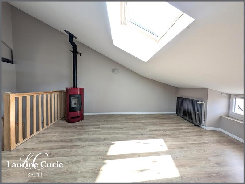 Maison - 147 m² - 5 pièces