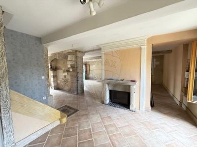 Longère - 245 m² - 6 pièces