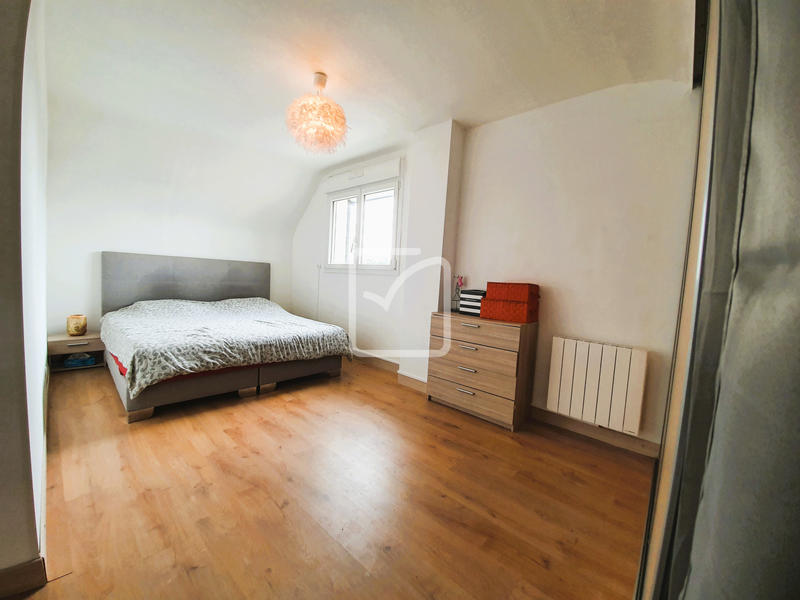 Maison - 145 m² - 7 pièces