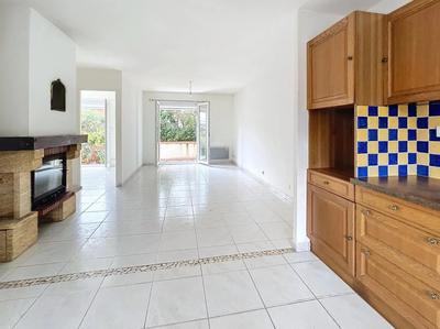 Appartement - 76 m² - 4 pièces