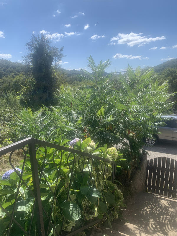 Maison - 121 m² - 6 pièces