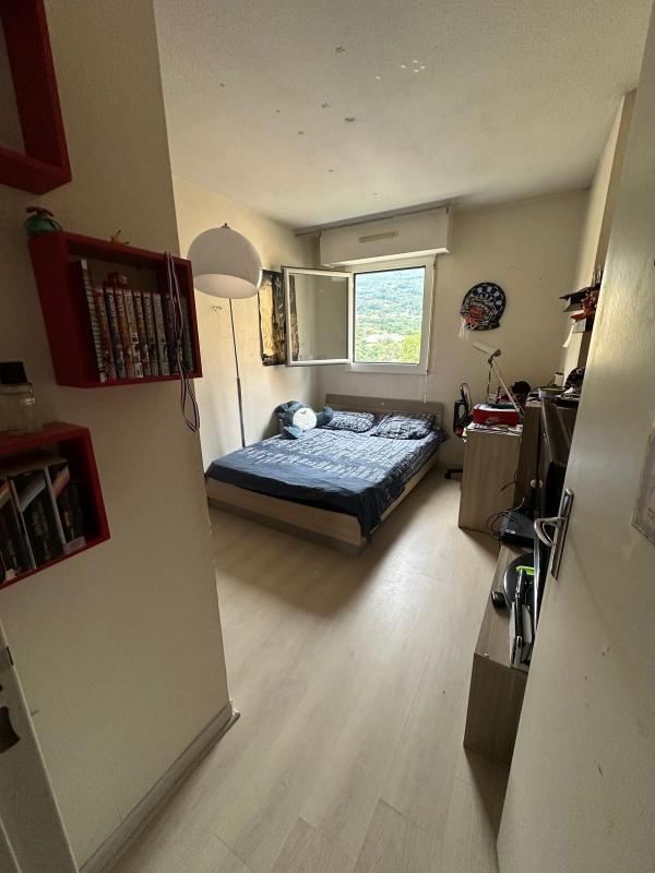 Appartement - 68 m² - 4 pièces