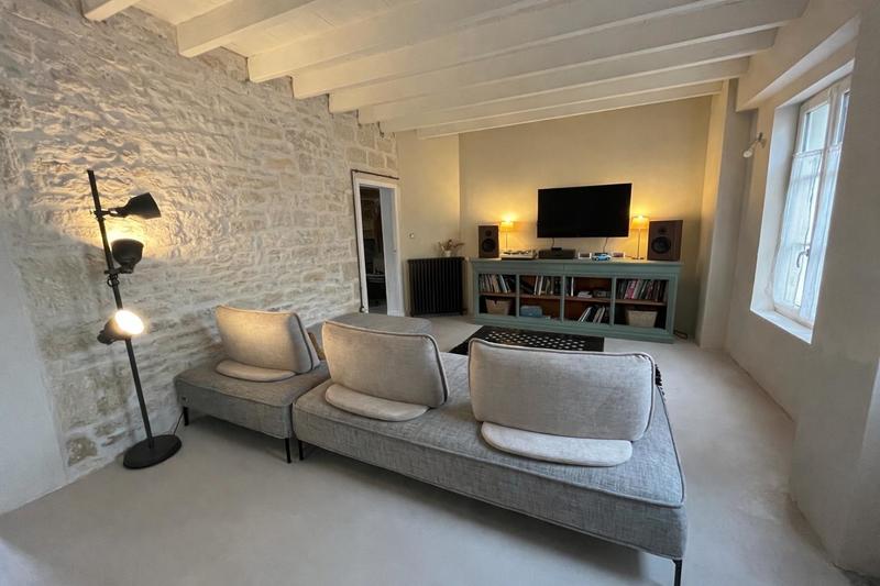 Maison - 157 m² - 6 pièces