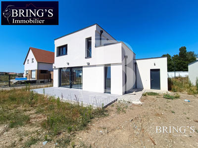 Maison - 124 m² - 4 pièces