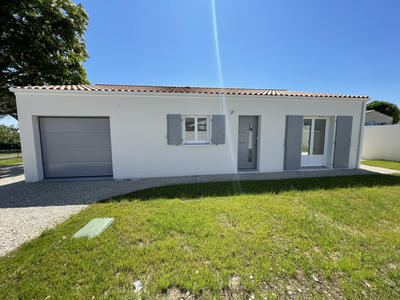 Maison - 99 m² - 4 pièces