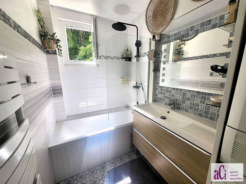 Appartement - 66 m² - 4 pièces