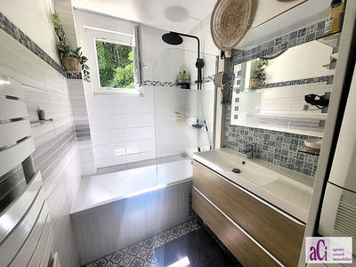 Appartement - 66 m² - 4 pièces