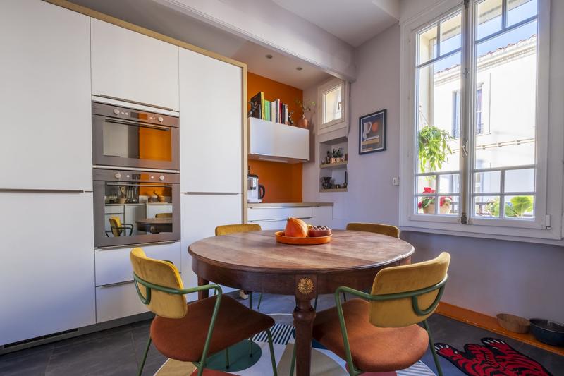 Appartement - 180 m² - 6 pièces